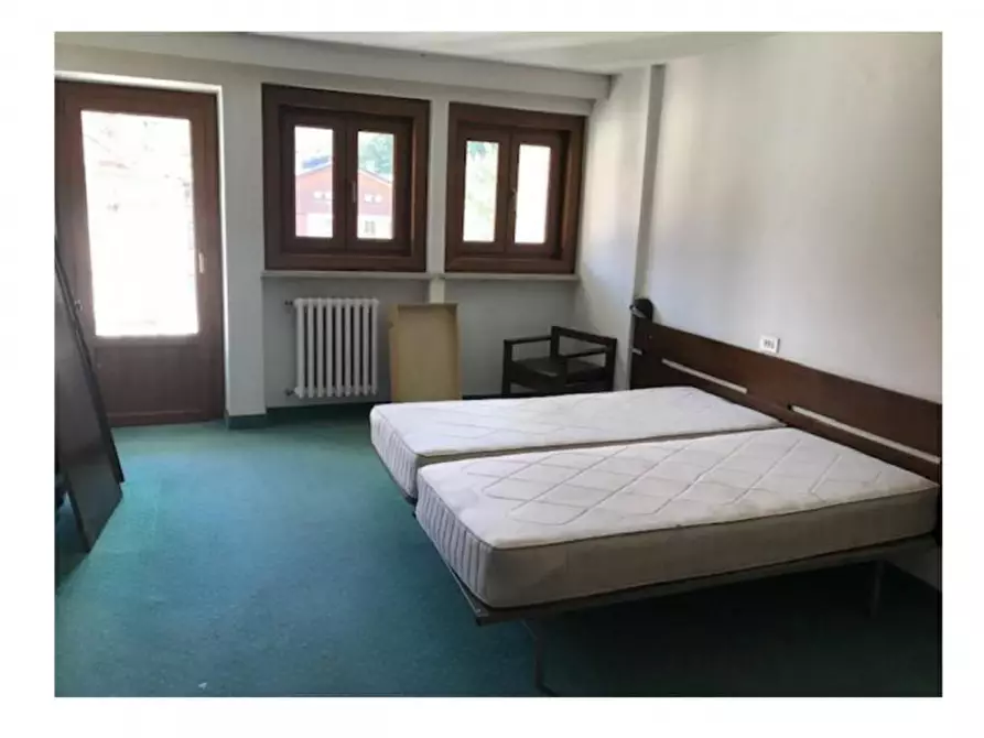 Immagine 25 di Hotel in vendita  in VIALE DELLA VITTORIA 31 a Bardonecchia