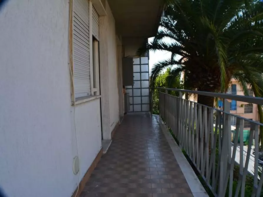 Immagine 9 di Appartamento in vendita  in Via Dante Alighieri a San Remo