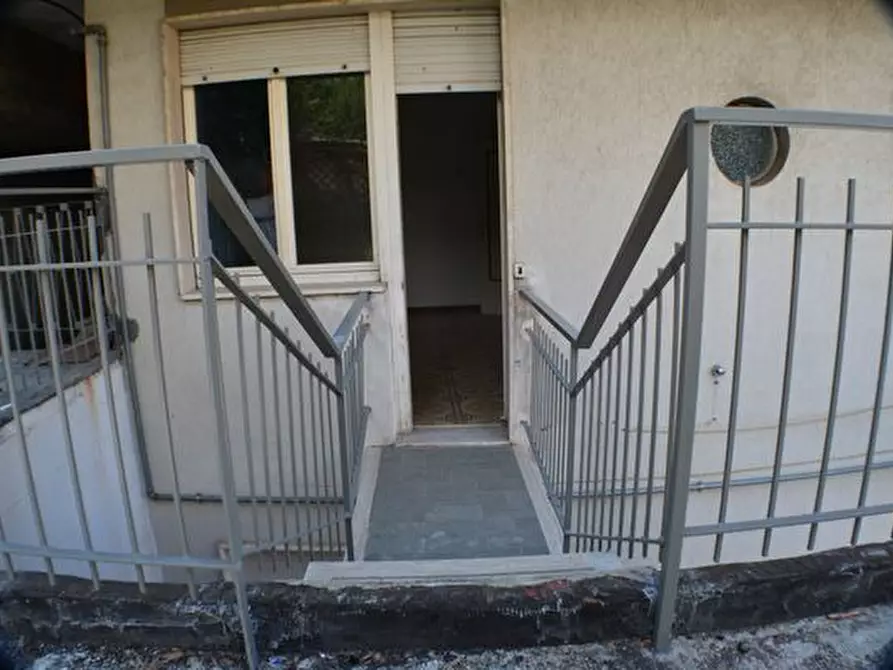 Immagine 10 di Appartamento in vendita  in Via Dante Alighieri a San Remo