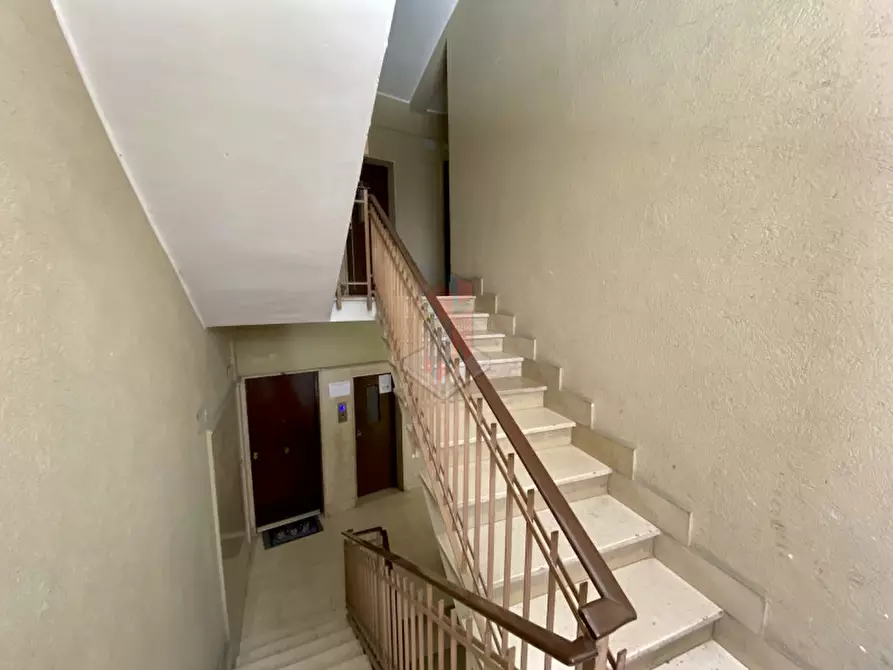 Immagine 6 di Appartamento in vendita  in VIA SAN DOMENICO a Napoli