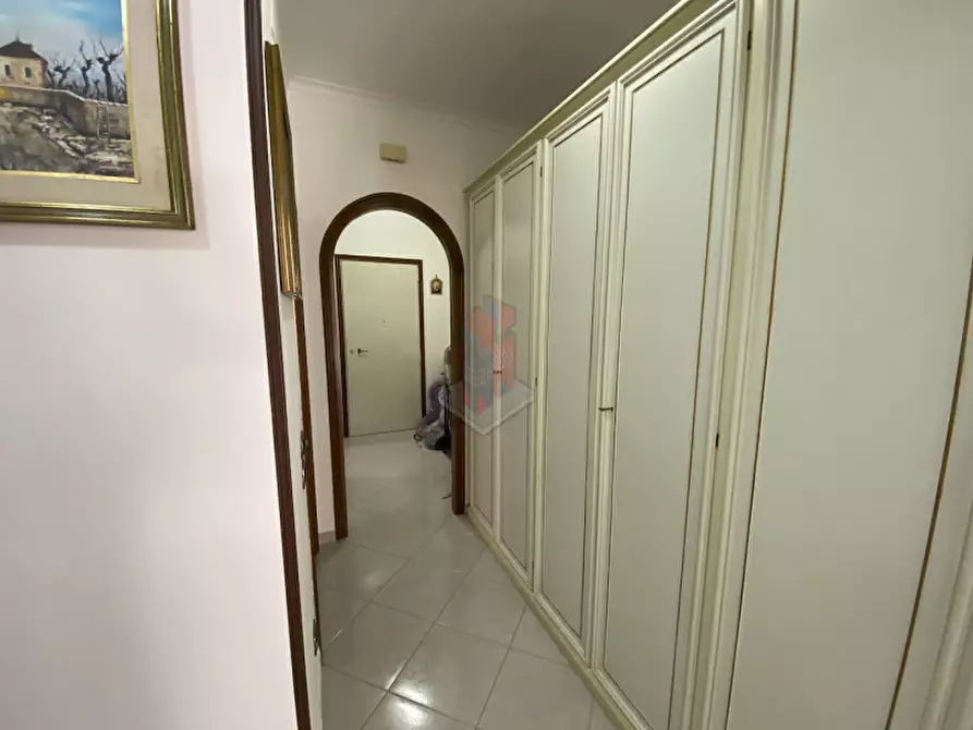 Immagine 8 di Appartamento in vendita  in VIA SAN DOMENICO a Napoli