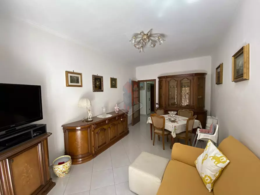 Immagine 10 di Appartamento in vendita  in VIA SAN DOMENICO a Napoli