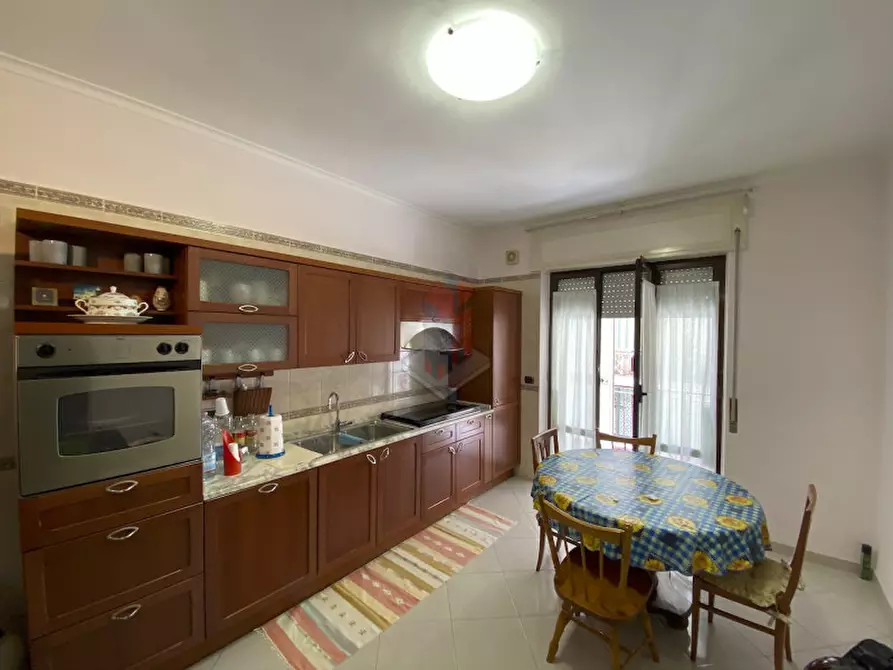 Immagine 14 di Appartamento in vendita  in VIA SAN DOMENICO a Napoli