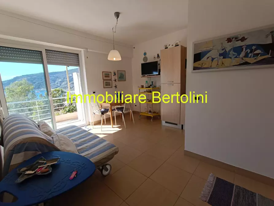 Immagine 3 di Appartamento in vendita  in VIA CAVOUR a Ospedaletti