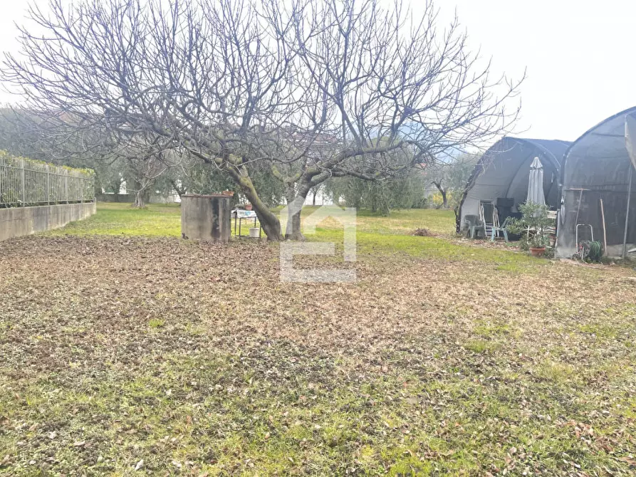 Immagine 1 di Terreno in vendita  in Via Chiusure a San Felice Del Benaco
