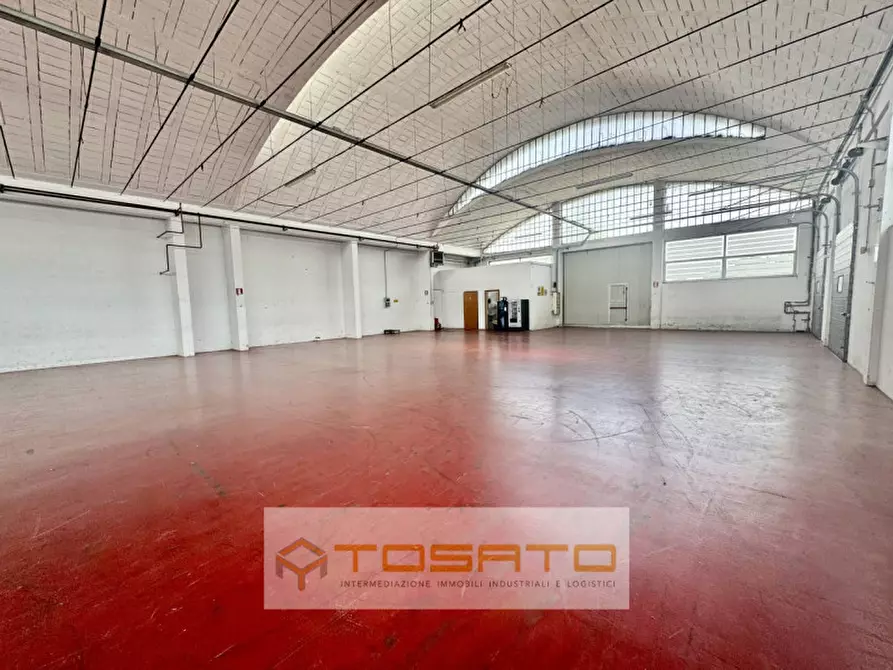 Immagine 3 di Capannone industriale in affitto  a San Giovanni Lupatoto