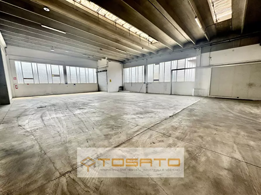 Immagine 5 di Capannone industriale in affitto  a San Giovanni Lupatoto