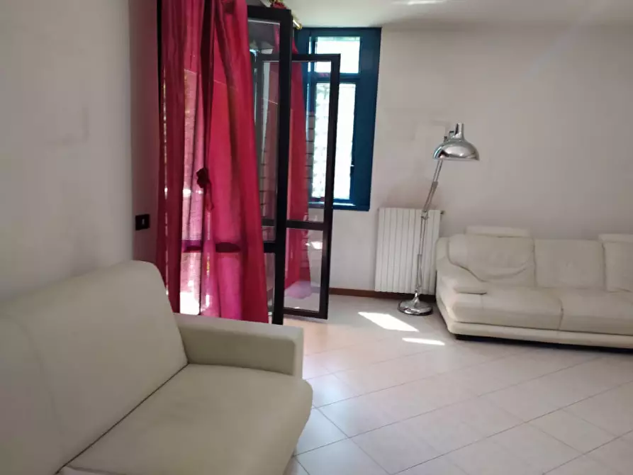 Immagine 2 di Appartamento in affitto  in Via Aldo Ballarin a Roma