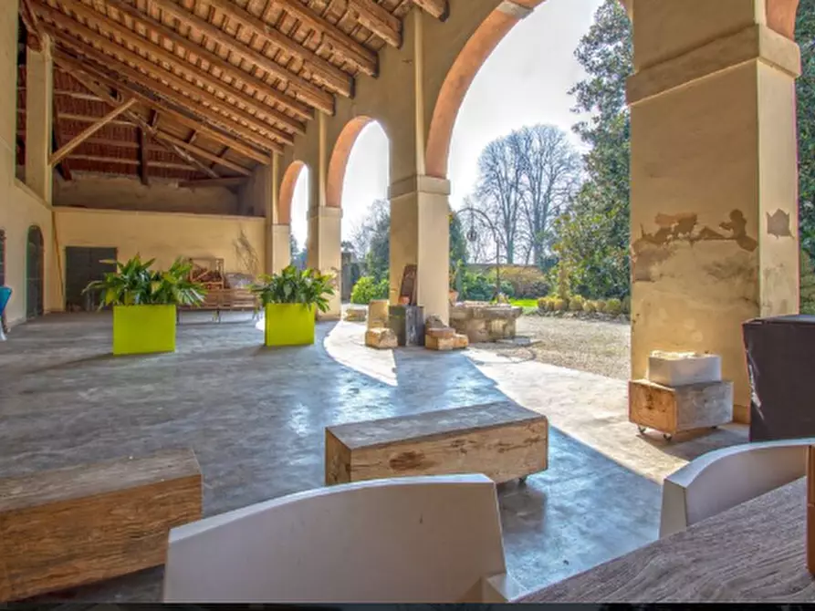 Immagine 25 di Villa in vendita  a Montegalda