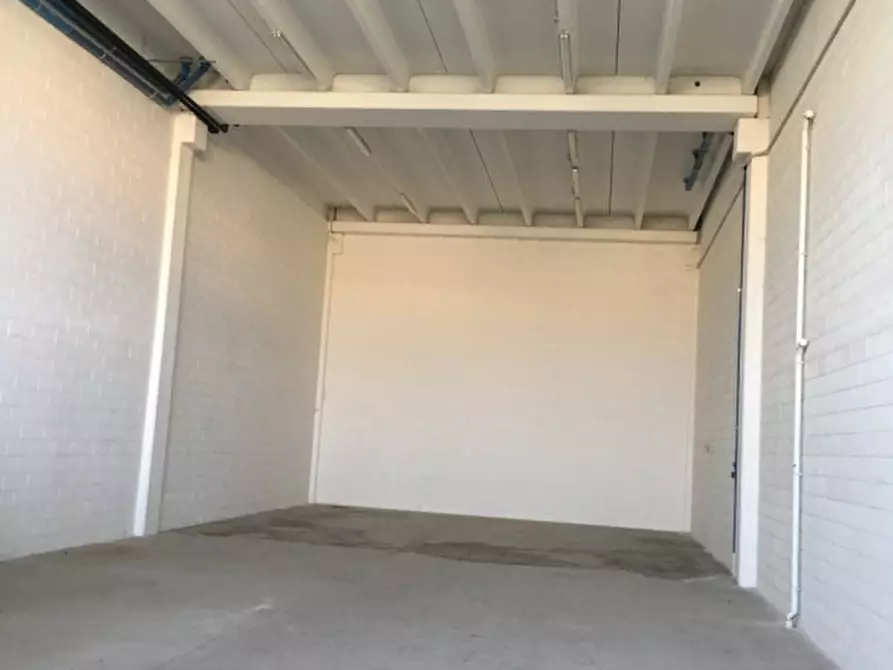 Immagine 3 di Capannone industriale in vendita  in via san bellino a Albignasego