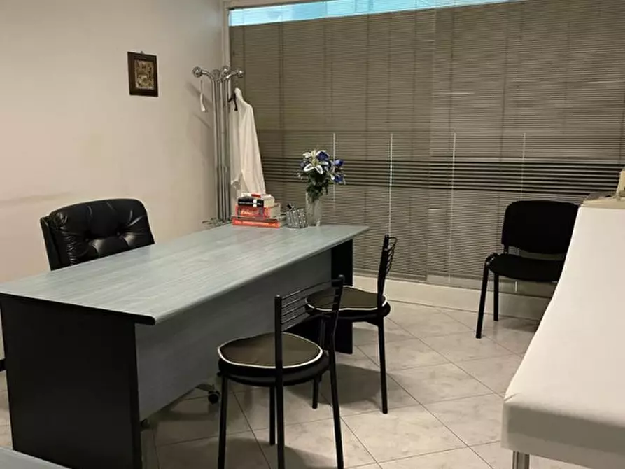 Immagine 12 di Ufficio in vendita  in via Fiorini a Mezzolombardo