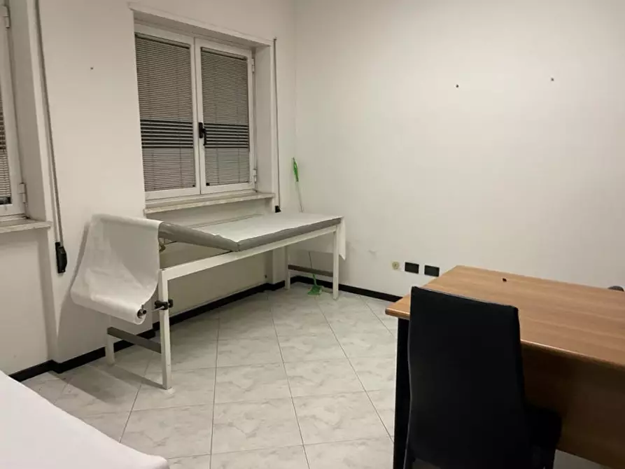 Immagine 18 di Ufficio in vendita  in via Fiorini a Mezzolombardo