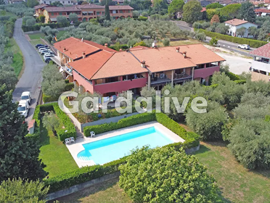 Immagine 1 di Appartamento in vendita  in Via delle Moie a San Felice Del Benaco