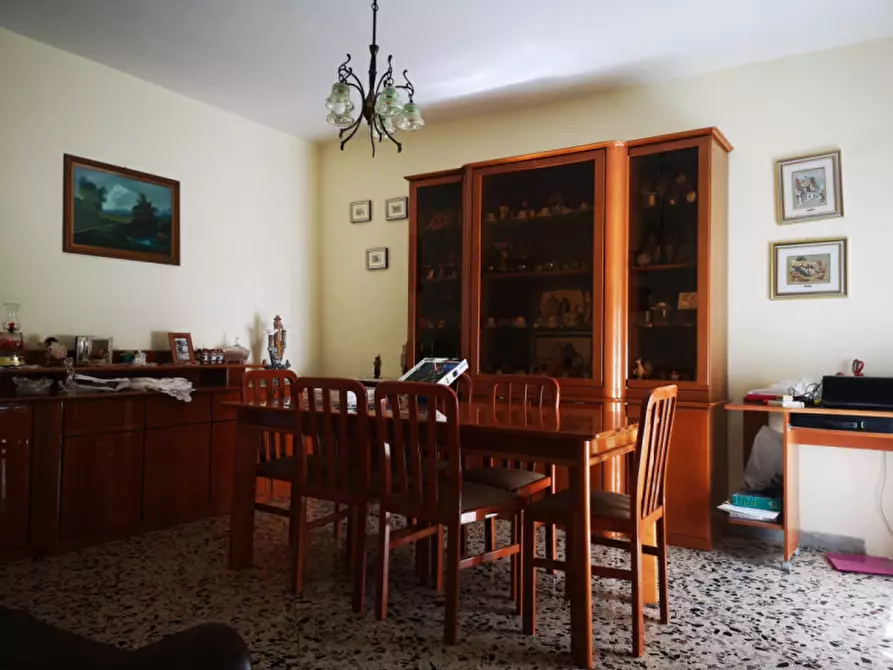 Immagine 4 di Appartamento in vendita  in Sicignano(Sa) Piazza S.Giovanni a Sicignano Degli Alburni