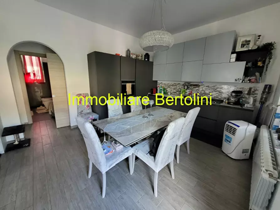 Immagine 5 di Appartamento in vendita  in BORDIGHERA a Bordighera