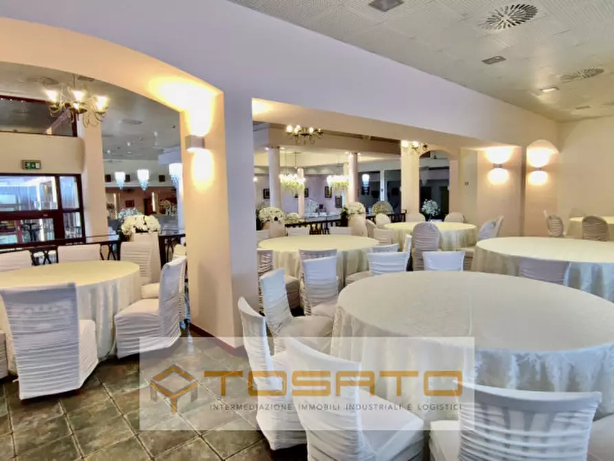 Immagine 3 di Capannone industriale in vendita  a Concamarise