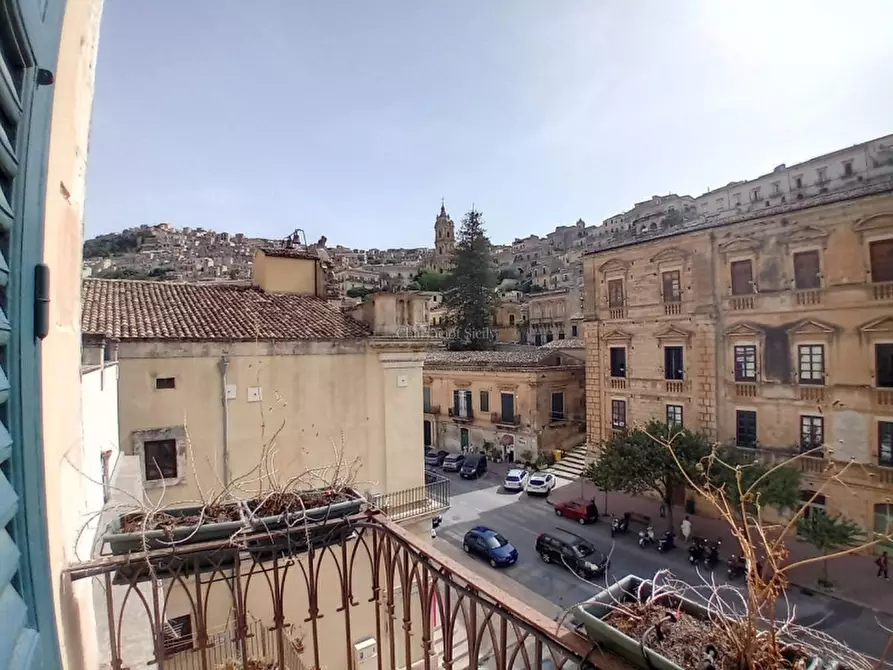 Immagine 18 di Casa indipendente in vendita  in Corso Umberto 205 a Modica