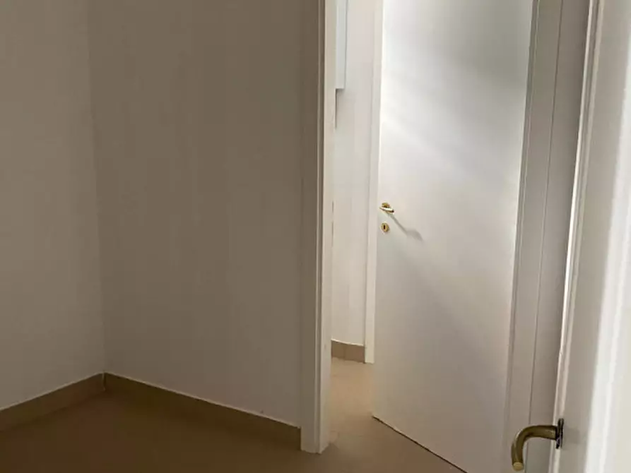 Immagine 11 di Ufficio in affitto  in PIAZZA SAN JACOPINO a Firenze