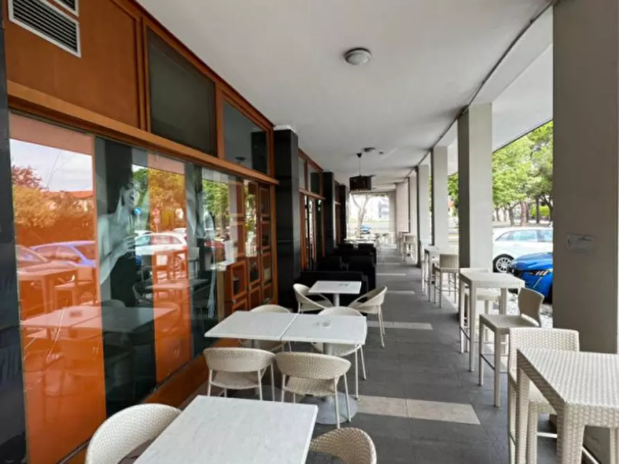 Immagine 5 di Attività commerciale in vendita  a Montegrotto Terme