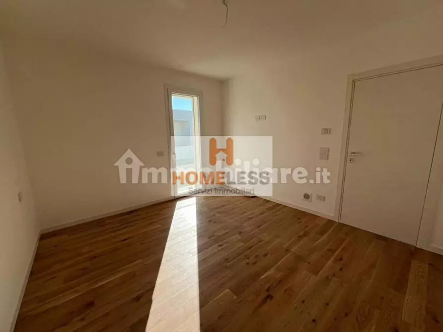 Immagine 1 di Appartamento in vendita  in via altichiero a Padova