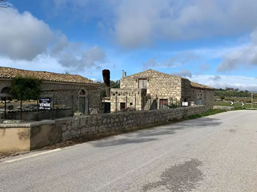 Immagine 39 di Rustico / casale in vendita  in Contrada Bussello a Modica