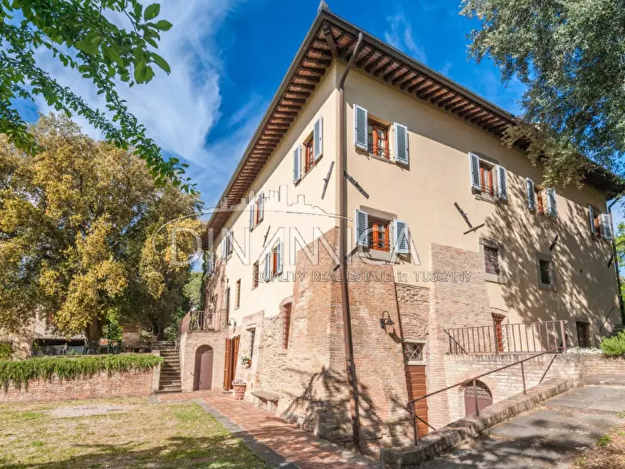 Immagine 17 di Villa in vendita  a San Miniato