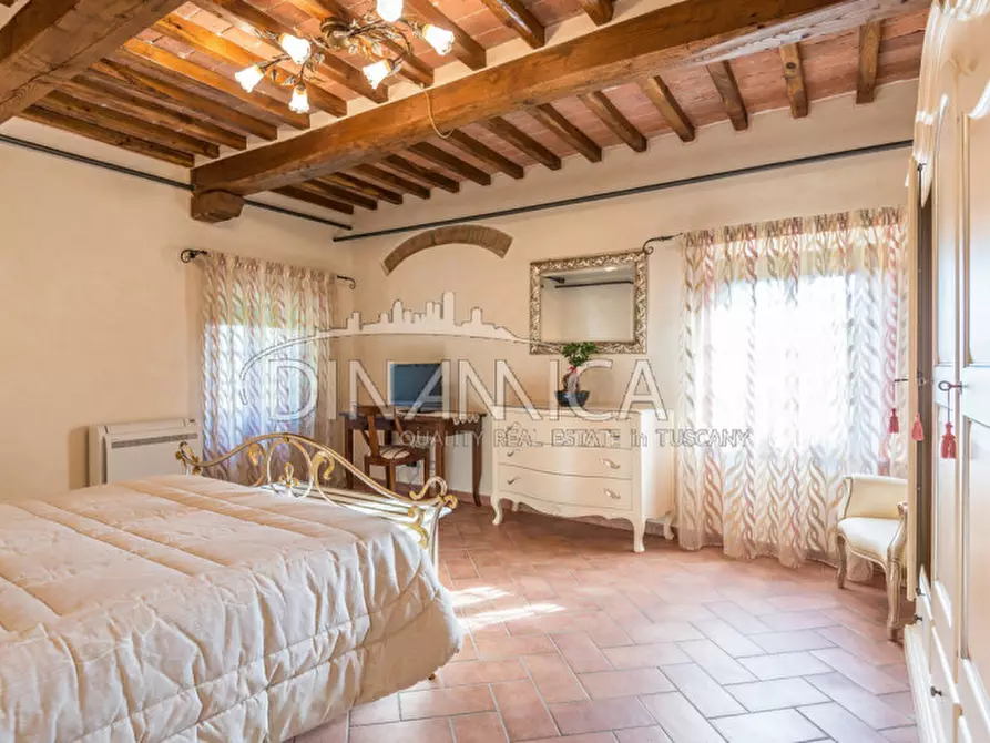 Immagine 18 di Villa in vendita  a San Miniato