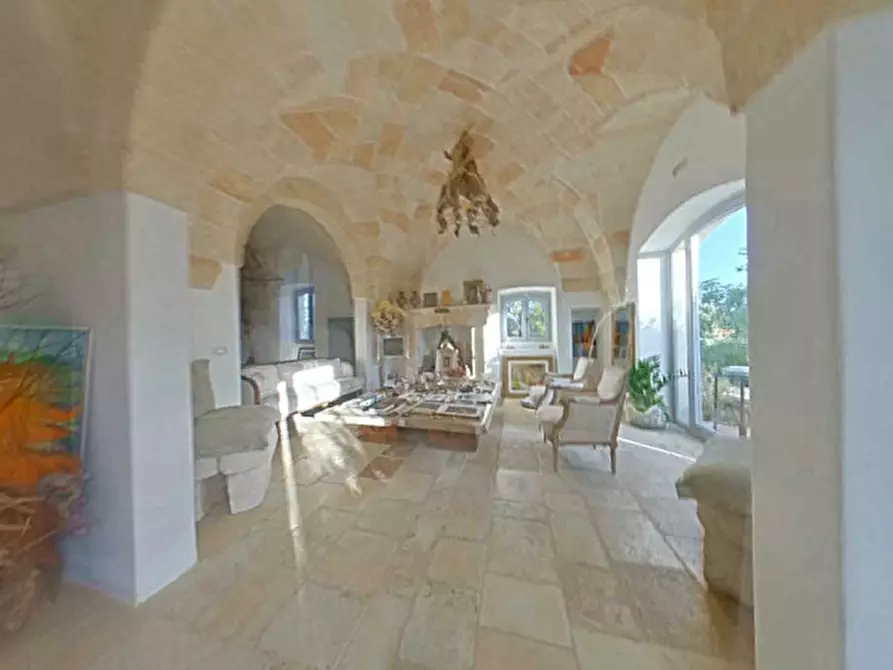 Immagine 24 di Rustico / casale in vendita  in Masciola a Fasano