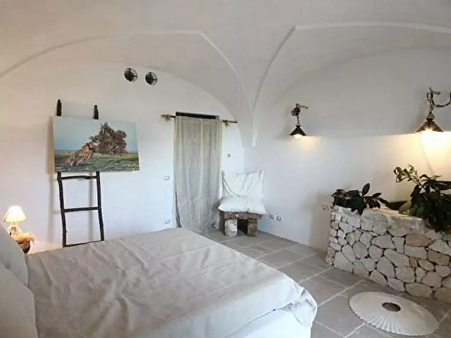 Immagine 56 di Rustico / casale in vendita  in Masciola a Fasano