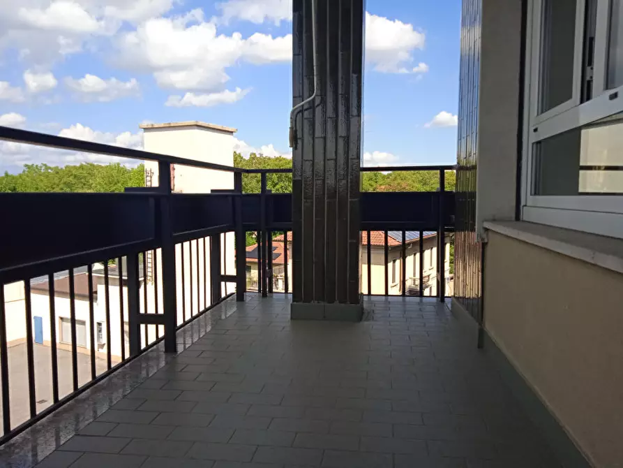 Immagine 1 di Appartamento in vendita  in Via Michelangelo Buonarroti a Monza