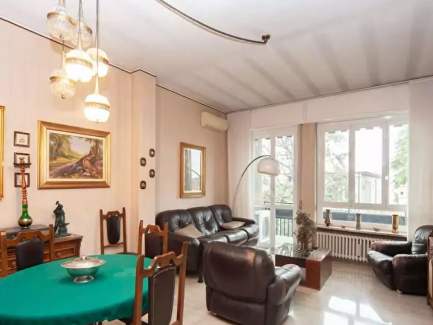 Immagine 3 di Appartamento in vendita  in Via Michelangelo Buonarroti a Monza