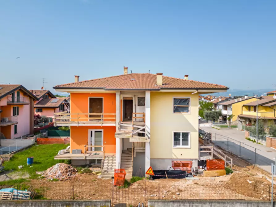 Immagine 1 di Appartamento in vendita  in Via Adige a Sona