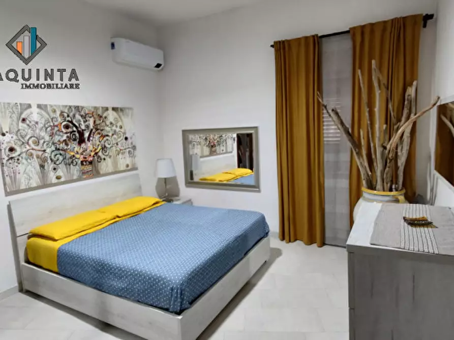 Immagine 4 di Appartamento in vendita  in via degli orti n.79 a Palagonia