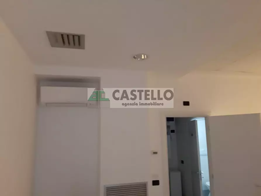 Immagine 14 di Negozio in vendita  in caltana a Campodarsego