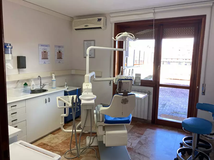 Immagine 8 di Ufficio in affitto  in VIA PANCIATICHI a Firenze