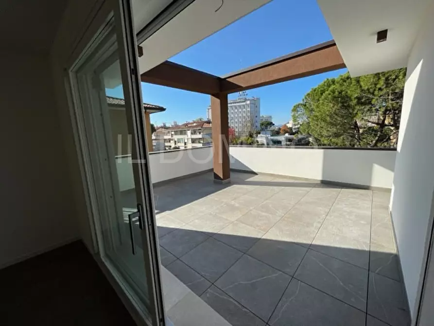 Immagine 17 di Attico in vendita  in Via Cristoforo Colombo a Abano Terme