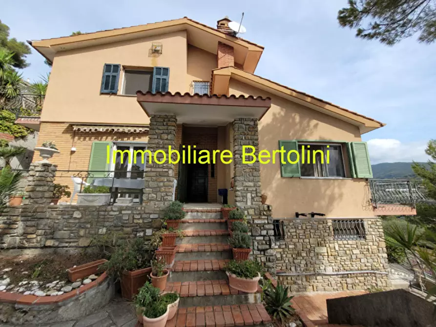Immagine 6 di Villa in vendita  in VIA BELLAVISTA a Bordighera