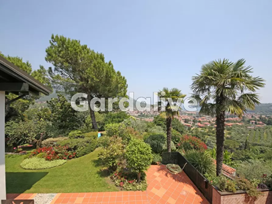 Immagine 3 di Villa in vendita  in Via Europa a Salò