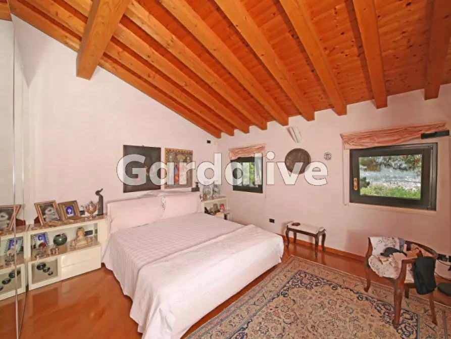 Immagine 17 di Villa in vendita  in Via Europa a Salò