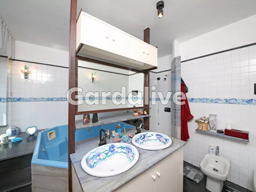 Immagine 28 di Villa in vendita  in Via Europa a Salò