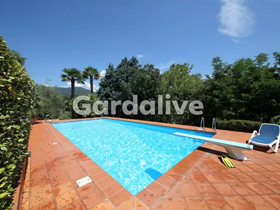 Immagine 37 di Villa in vendita  in Via Europa a Salò