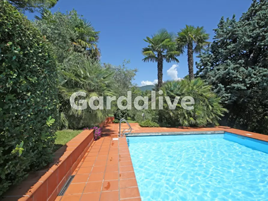 Immagine 38 di Villa in vendita  in Via Europa a Salò