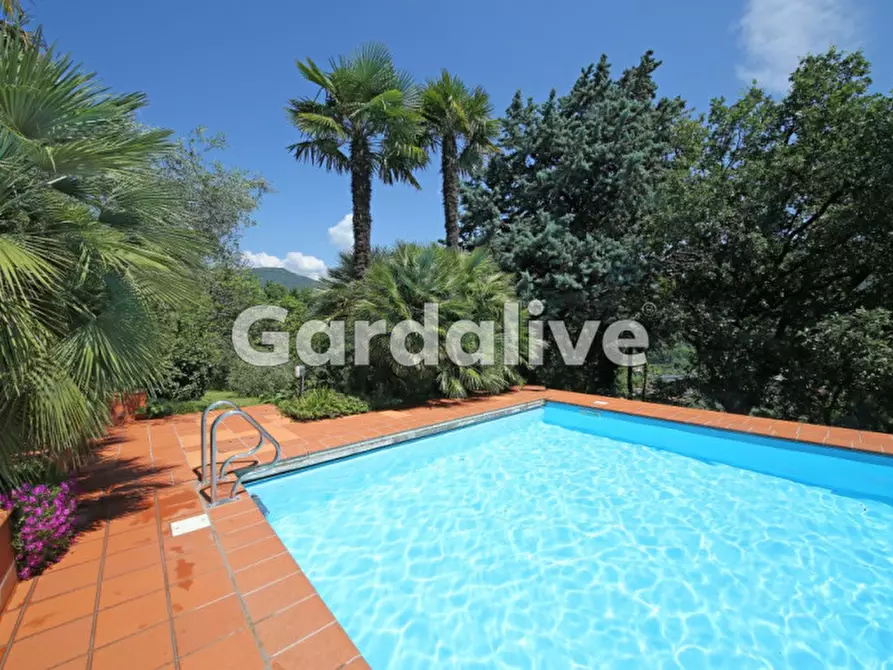 Immagine 39 di Villa in vendita  in Via Europa a Salò