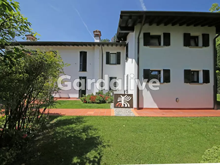 Immagine 46 di Villa in vendita  in Via Europa a Salò