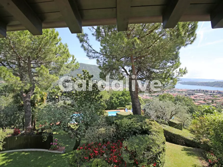 Immagine 57 di Villa in vendita  in Via Europa a Salò