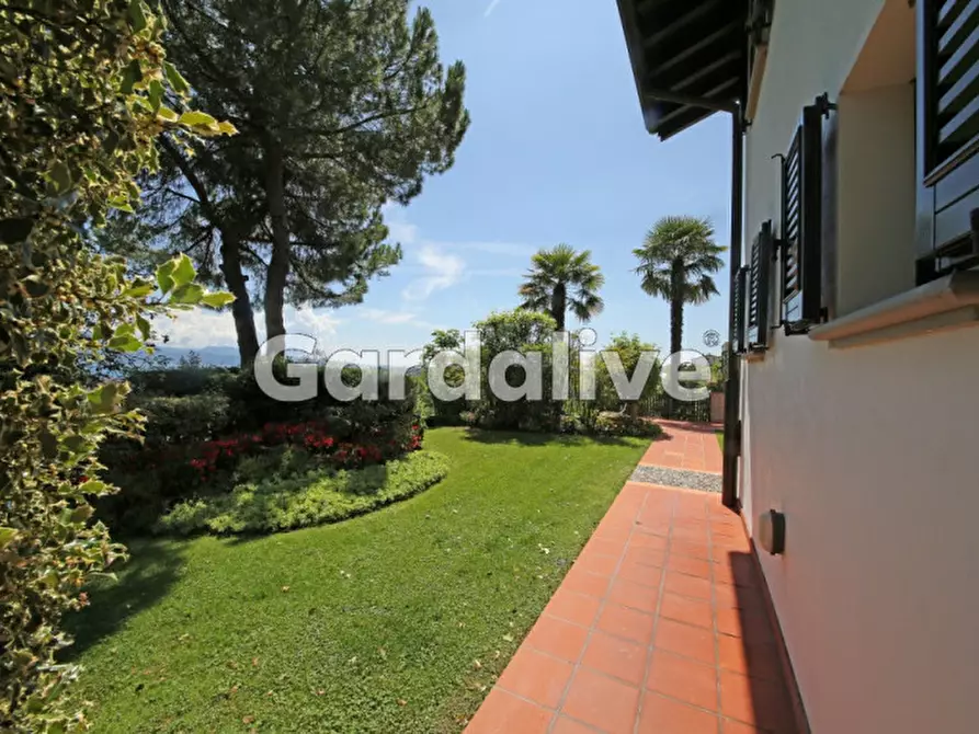 Immagine 59 di Villa in vendita  in Via Europa a Salò
