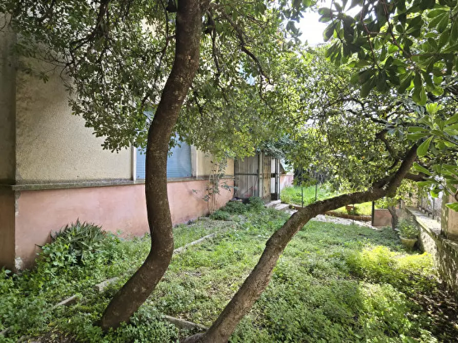 Immagine 3 di Villa in vendita  in Via Fiume, 10 a Terni