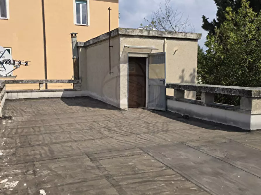 Immagine 28 di Villa in vendita  in Via Fiume, 10 a Terni
