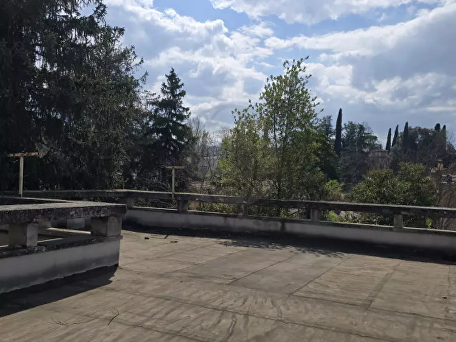 Immagine 29 di Villa in vendita  in Via Fiume, 10 a Terni