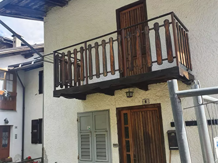 Immagine 13 di Casa indipendente in vendita  in Frazione Deggiano a Commezzadura